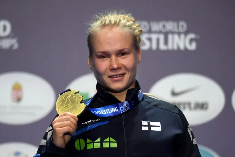 Kuka on Petra Ollin puoliso?