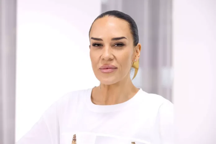 Sini Sabotage pituus Sini Sabotage pituus