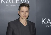 Kari Ketonen pituus – kuinka pitkä suosittu suomalaisnäyttelijä todella on? kari ketonen pituus