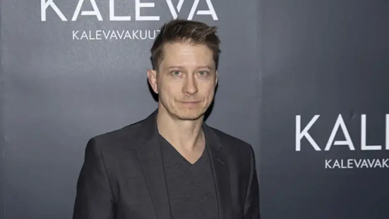 Kari Ketonen pituus – kuinka pitkä suosittu suomalaisnäyttelijä todella on?
