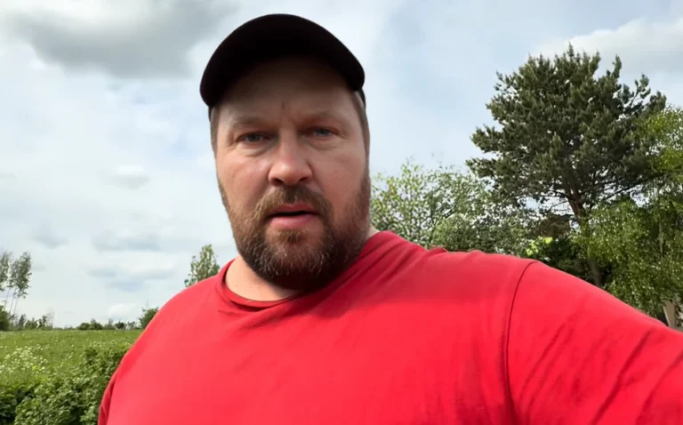 Savonturaukko – kuka hän on ja miksi hän puhuttaa suomalaisia?